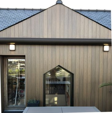 bardage de façade en bois posé par notre entreprise de couverture