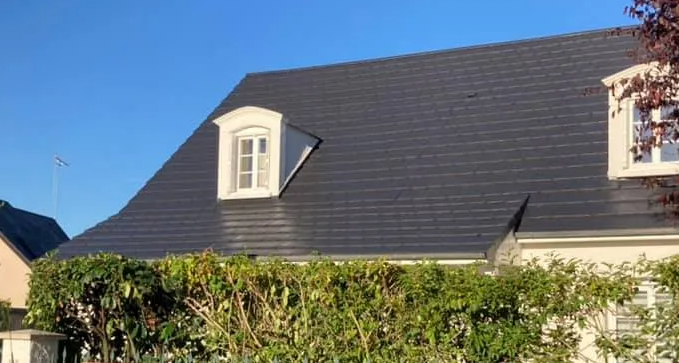 couvreur Caen a posé cette toiture en ardoise à bretteville sur odon