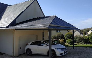 pose d'abri-voiture en ardoise par notre couvreur Caen